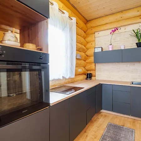 Zrub Polomka Dovolenkový dom *