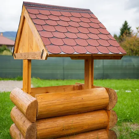 Zrub Polomka Сasa de vacaciones Brezno