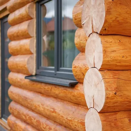 Nyaraló Zrub Polomka *