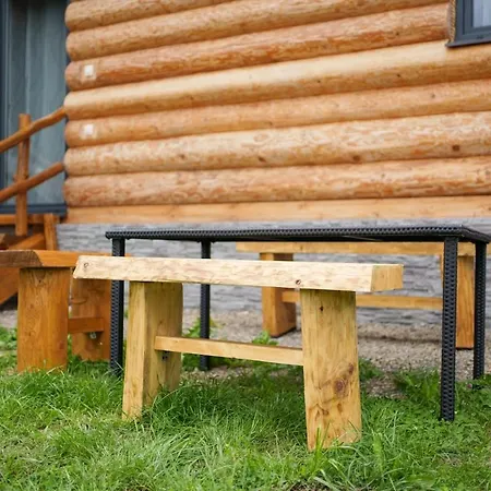 Zrub Polomka Сasa de vacaciones Brezno