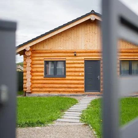 Zrub Polomka Сasa de vacaciones Brezno